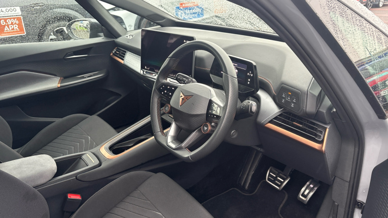 CUPRA Born 170kW e-Boost V1 59kWh 5dr Auto Electric Hatchback